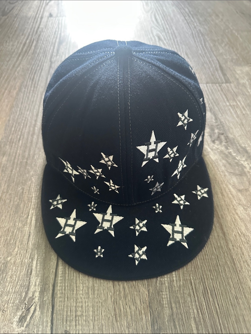 Cooperstown Collection Black Star ‘H’ Embroidered Snapback